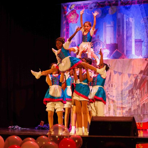 Schautanz der Sweet Angels mit dem Motto Bayern